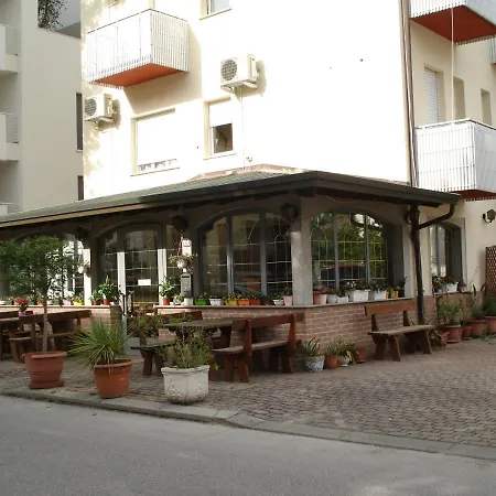 La Quercia Hotel Lignano Sabbiadoro