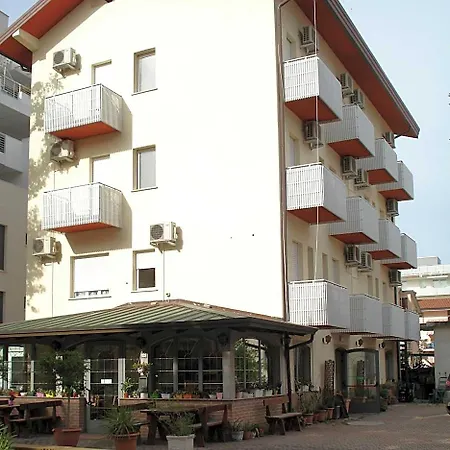La Quercia Hotel Lignano Sabbiadoro
