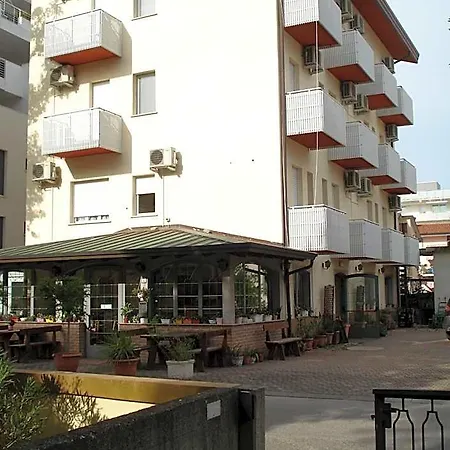 La Quercia * Λινιάνο Σαμπιαντόρο